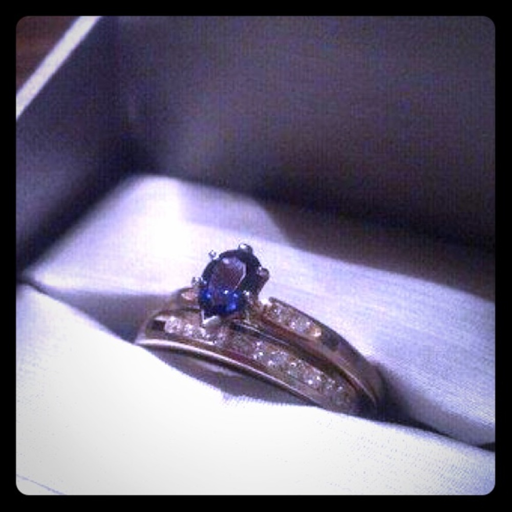 Women’s Safire wedding set